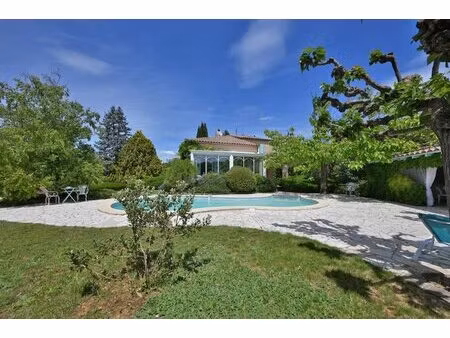 belle maison familiale de 158 m2 avec piscine a poulx
