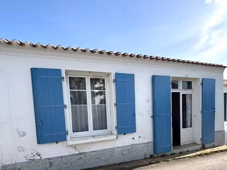 vente maison 4 pièces 73 m² à l'ile-d'yeu (85350)  290 000 €
