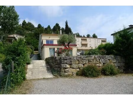 limoux - a deux pas du centre ville - immeuble de rapport offrant une excellente...