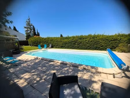 vigneronne + piscine+ terrain + garage + gite