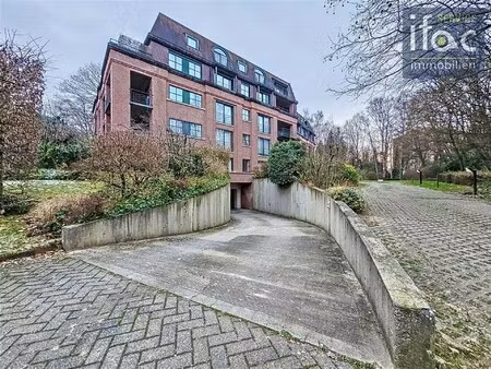 uitstekend gelegen gelijkvloers appartement