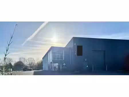 vente local d’activités bouguenais 44340 700m²