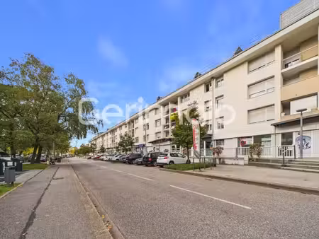 vente commerce meythet 74960 116m²