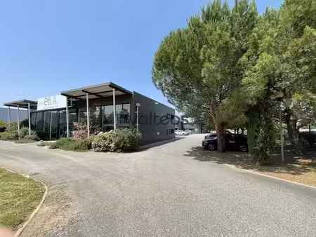 vente local d’activités 2055m²