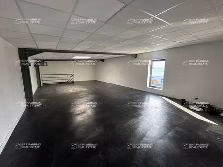 location local d’activités saint-avertin 37550 235m²