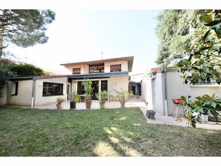 vente maison 8 pièces 192 m² lyon 8 (69008)