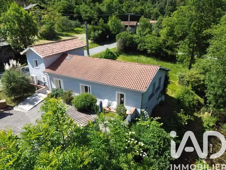 maison de campagne à sengouagnet (31160)