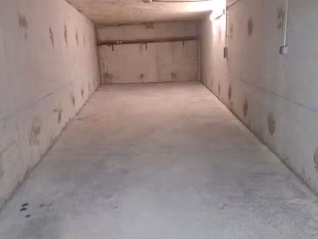 vente commerce 25 m² manosque (04100)
