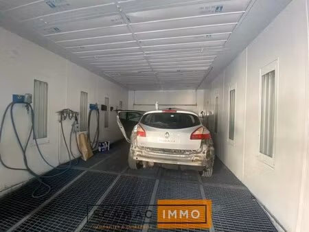 vente local d’activités carnoux en provence 13470 415m²