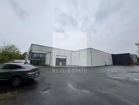 vente local d’activités civrieux d azergues 69380 1580m²