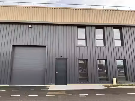 vente local d’activités 328m²