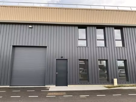 vente local d'activités 475 m²