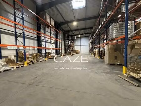 vente local d'activités 1 635 m²