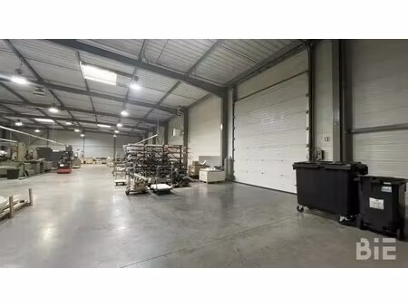 vente local d’activités saint medard en jalles 33160 1043m²