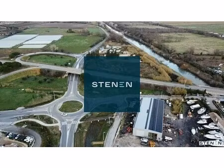 vente local d'activités 1 220 m²
