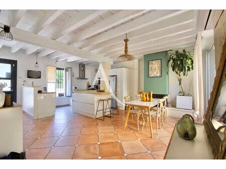 vente maison 6 pièces  170.00m²  lansargues