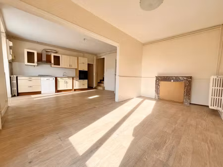 vente maison de village 6 pièces 114m2 saint-nazaire-les-eymes 38330 - 330000 € - surface 
