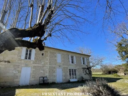 a 15min de saint- emilion  belle demeure de campagne