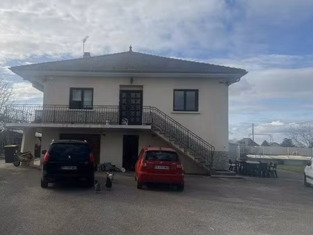 vente maison 8 pièces 138 m² à les abrets (38490)  335 000 €