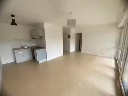 vente appartement la rochelle 17000 - - surface privée