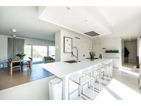 penthouse à vendre avec terrasse et 2 chambres   kraainem (vbe27071)