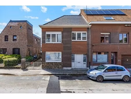 huis te koop in oostakker met 4 slaapkamers