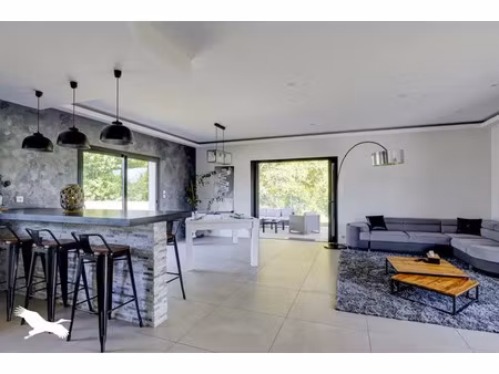 vente maison 5 pièces 150 m² pechbonnieu (31140)