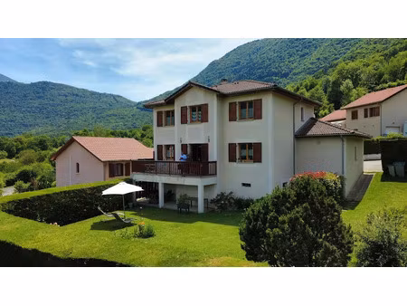 vente maison 6 pièces 156 m² à notre-dame-de-mésage (38220)  429 000 €