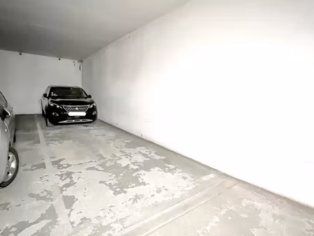 parking à levallois-perret (92300)