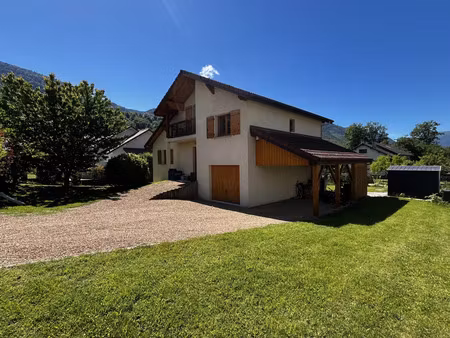 location maison 5 pièces 94m2 vaulnaveys-le-haut 38410 - 1650 € - surface privée