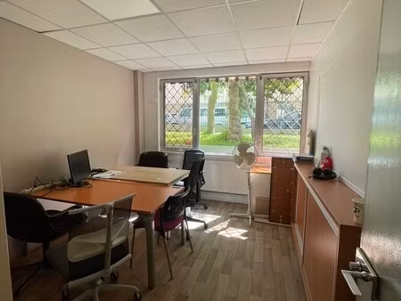 location bureaux 282 m²