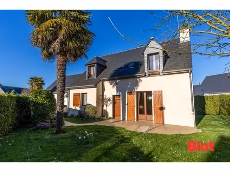 a vendre - en exclusivité - blot immobilier - maison - plein centre - chateaugiron