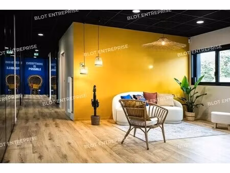 location bureaux 193 m²