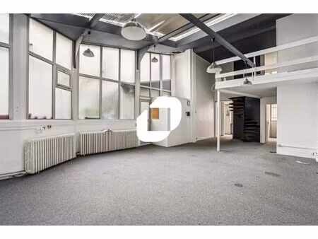 location bureaux 138 m²