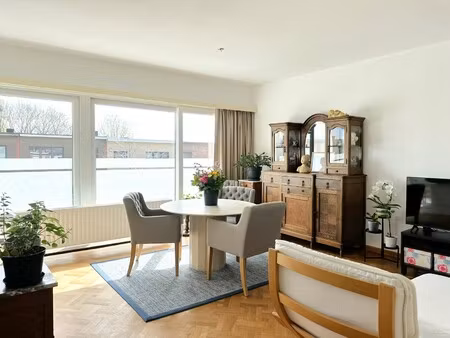 appartement te koop in aartselaar met 3 slaapkamers