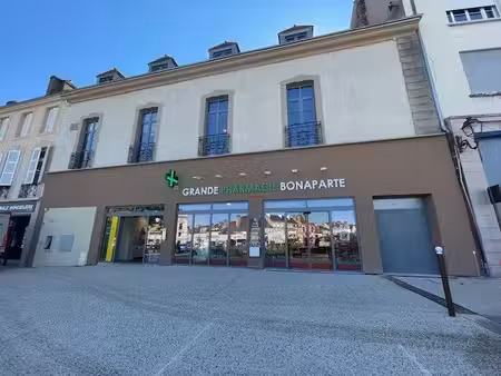 vente bureaux autun 71400 648m²