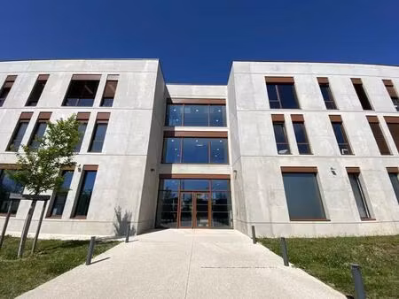 vente bureaux 846 m²