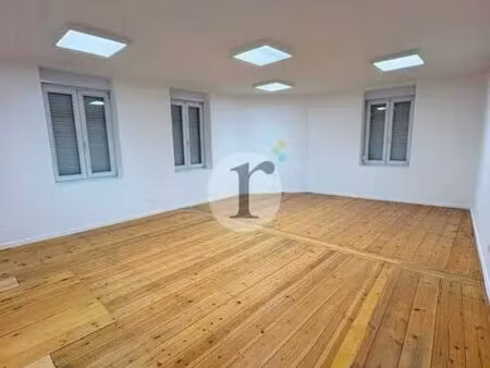vente bureaux 135 m²