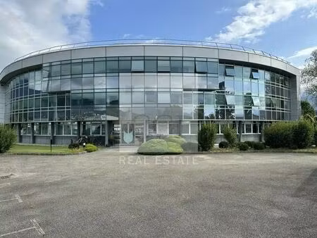 vente bureaux 640 m² à 2 088 m²