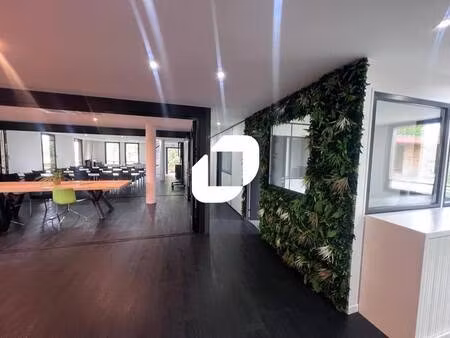 vente bureaux 225 m²