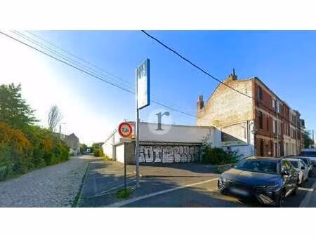 vente commerce faches thumesnil 59155 750m²