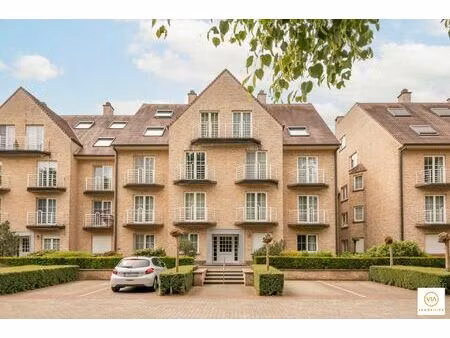 appartement te koop in hove met 3 slaapkamers