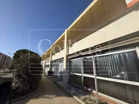 vente bureaux 440 m² à 880 m²