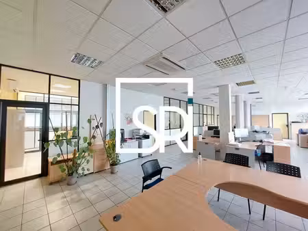 vente bureaux aubière 63170 483m²