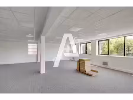 vente bureaux 150m² à 1161m²