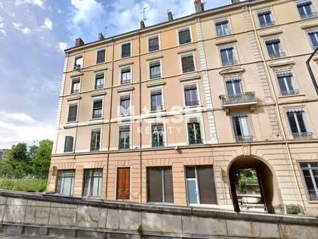 vente bureaux 120 m²