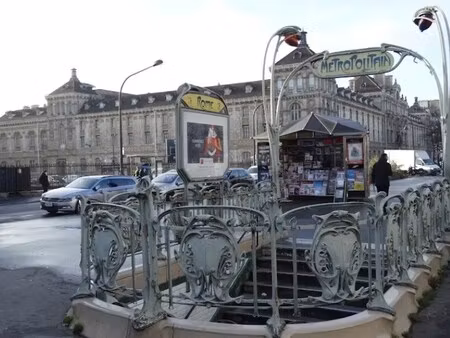 location commerce paris 75017 55m²