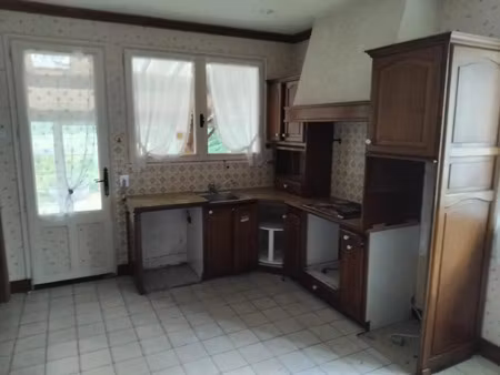 vente maison 5 pièces 124m2 le breuil-bernard 79320 - 146580 € - surface privée