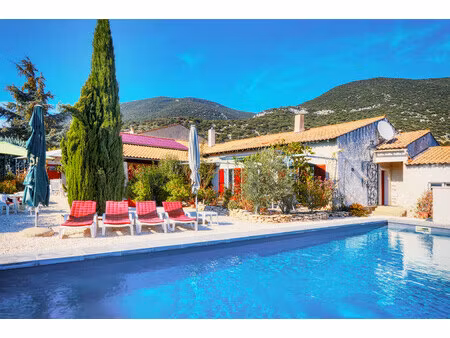 maison à vendre à rustrel (84400) - vaucluse