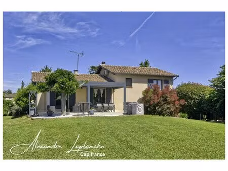dpt tarn et garonne (82)  maison à vendre 4 pièces avec jardin  garage et pergola...